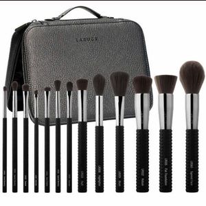 NIB LaRuce makeup brush set of 13